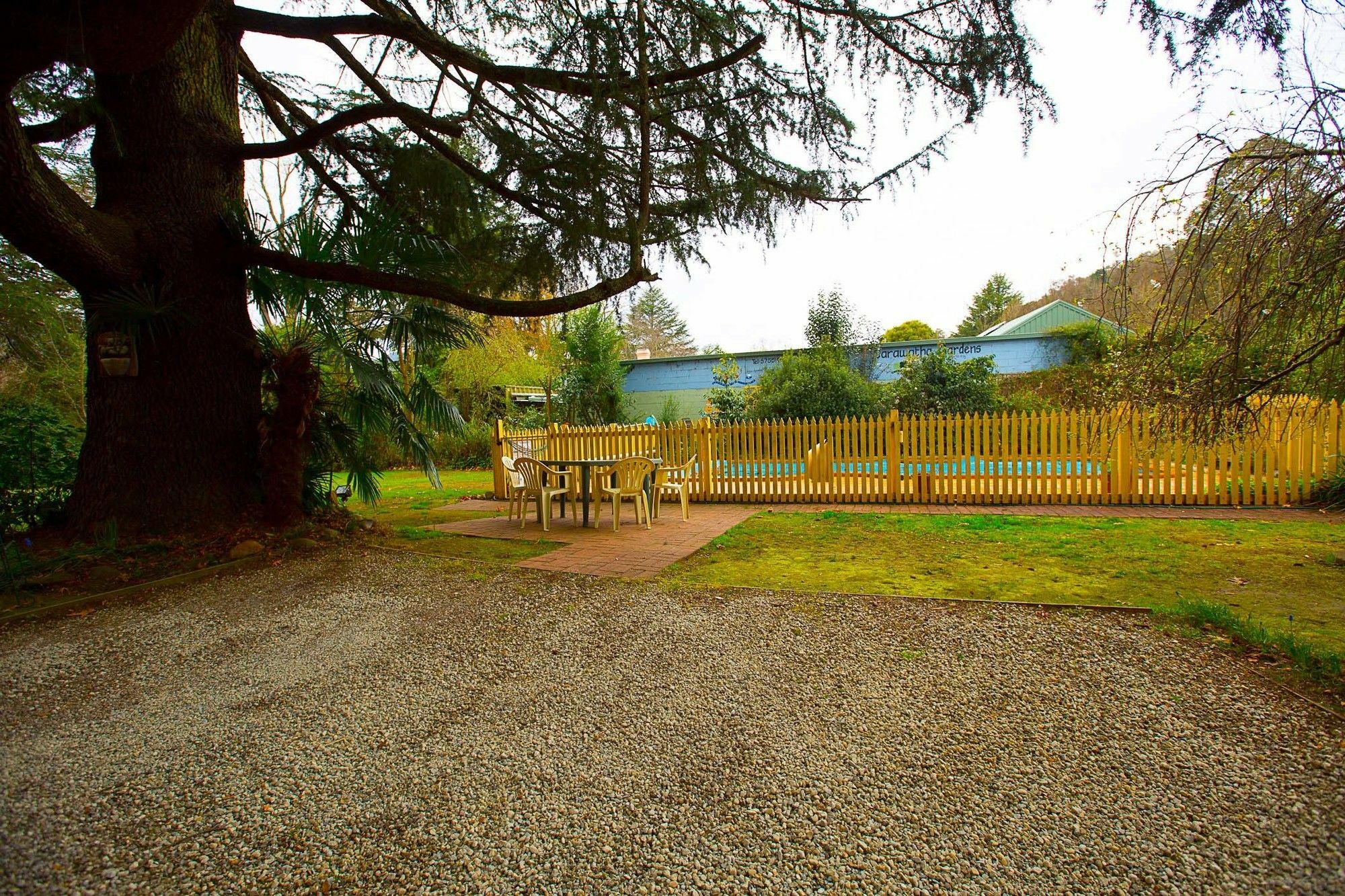 Carawatha Gardens Villa Bright Exterior photo